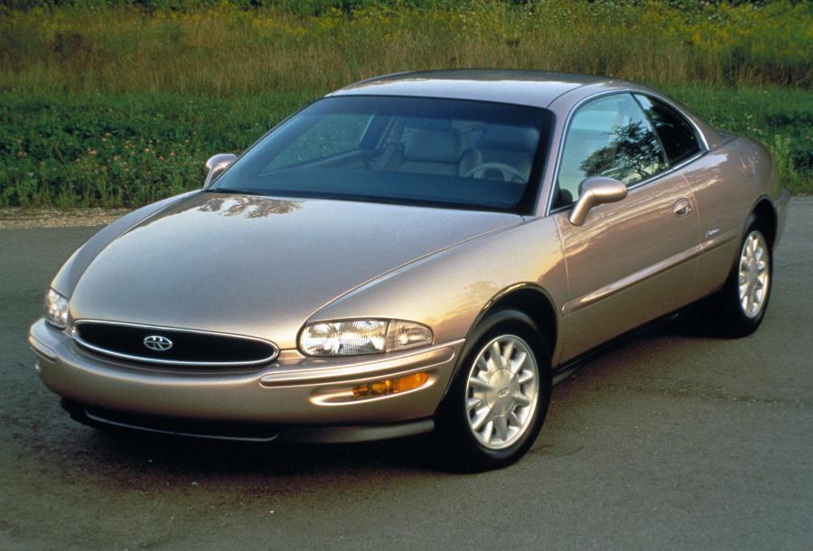 Buick Riviera (D07 GD2) 1995 года  (фото 3 из 23)